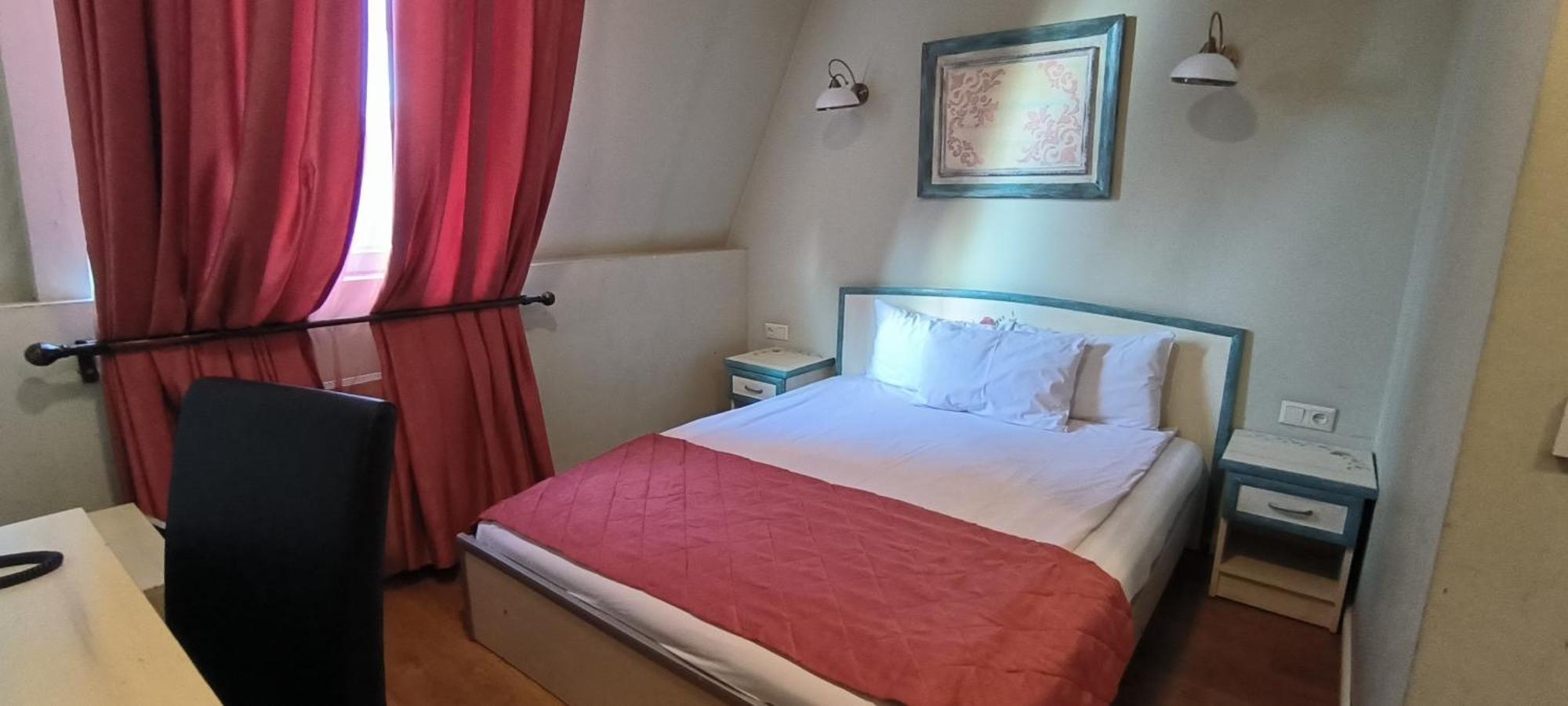 Prestige Palace - Esquisse Hotel Tbilisi Bilik gambar