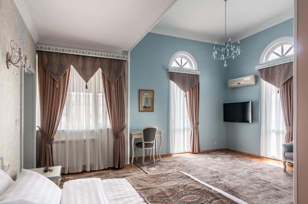 Prestige Palace - Esquisse Hotel Tbilisi Luaran gambar