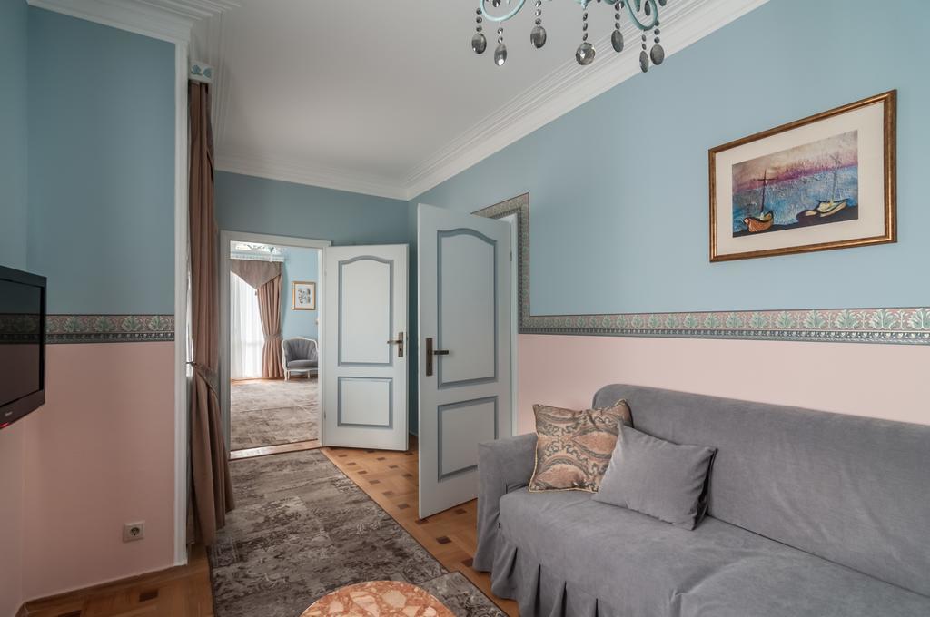 Prestige Palace - Esquisse Hotel Tbilisi Luaran gambar