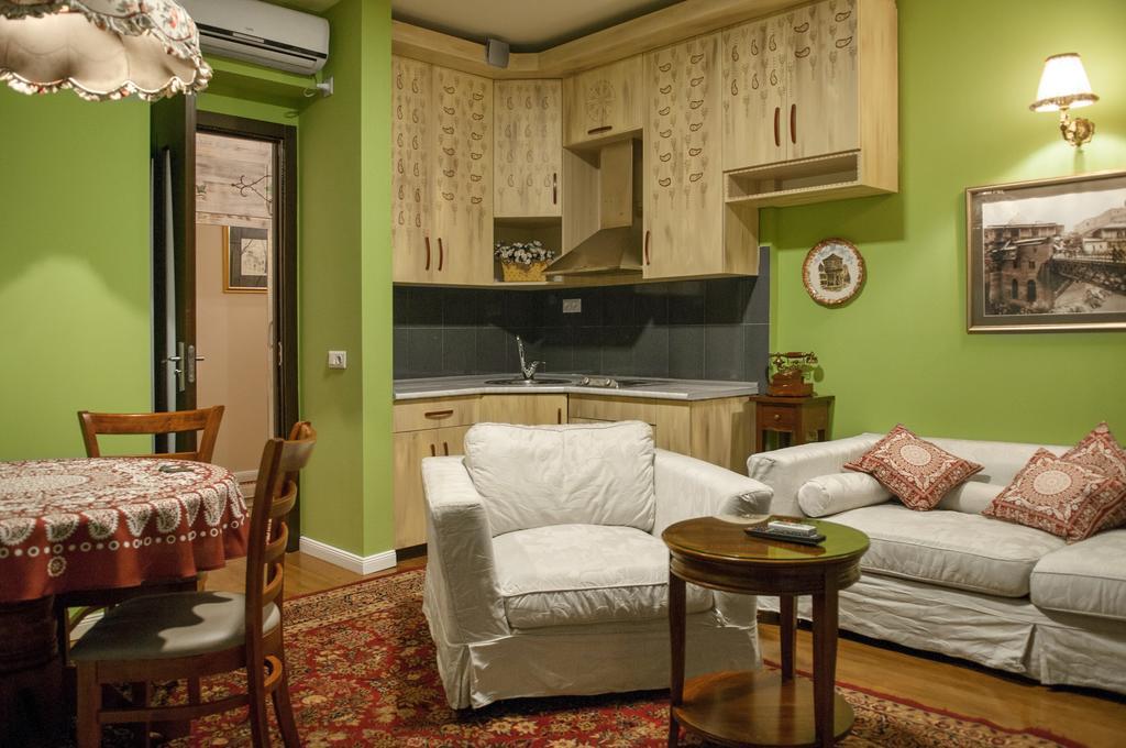 Prestige Palace - Esquisse Hotel Tbilisi Luaran gambar