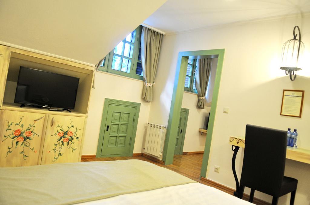 Prestige Palace - Esquisse Hotel Tbilisi Luaran gambar