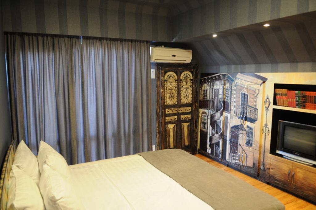 Prestige Palace - Esquisse Hotel Tbilisi Luaran gambar
